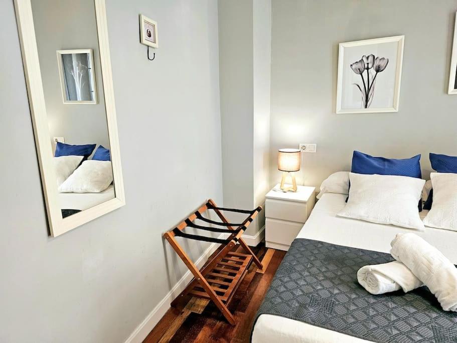 Cms Pena Historical Building Apartment มาลากา ภายนอก รูปภาพ