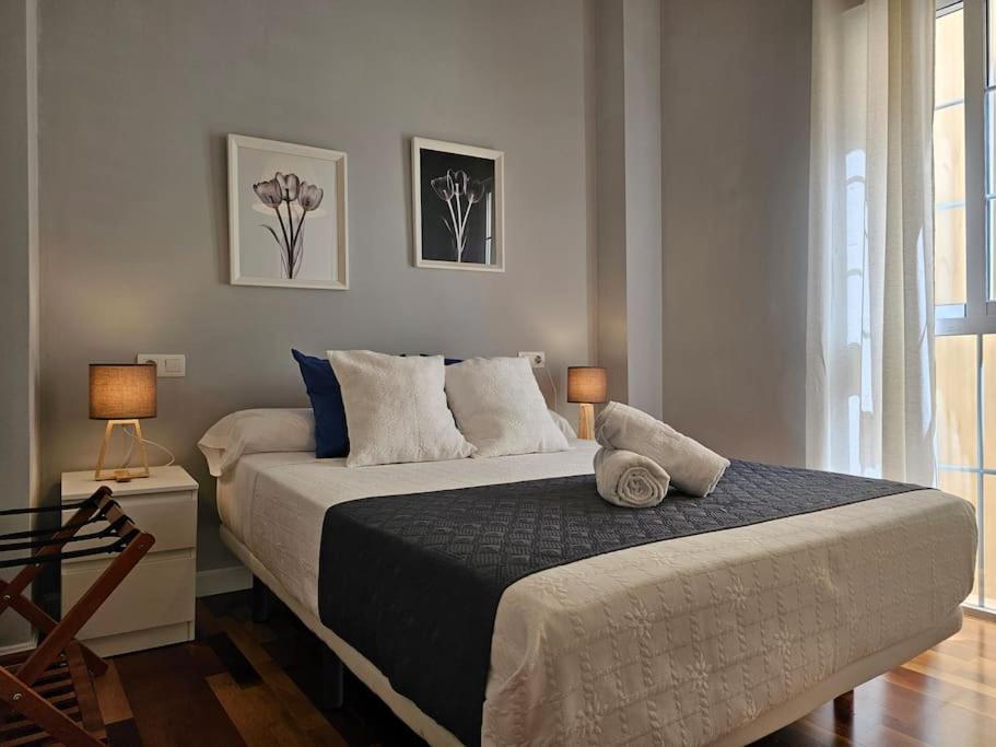 Cms Pena Historical Building Apartment มาลากา ภายนอก รูปภาพ